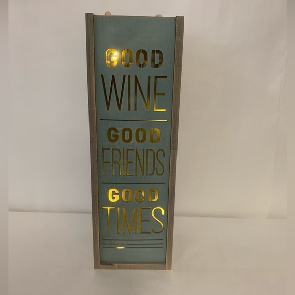 Demdaco Wine Friends Good Times LED Lights  Wood Wine Bottle Gift Box Decor - Picture 1 of 14